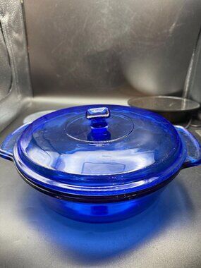 Cobalt Anchor Hocking Covered Casserole 2 QT
